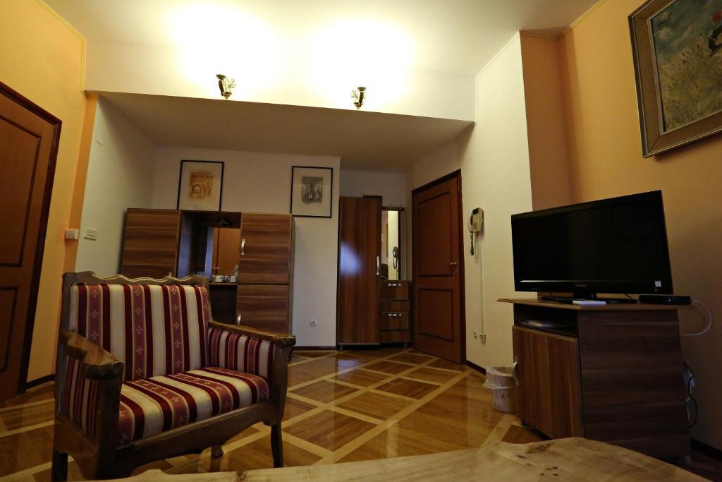 Apartments & Rooms Vienna Osijek Exterior foto